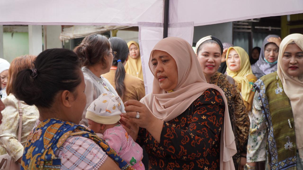 Ny. Endang Kurniasih Dukung Pekan Imunisasi Dunia, Tekankan Komitmen Wujudkan Generasi Emas 2045