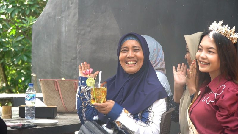 Ny. Endang Syah Afandin Gandeng Ketua Limpol, Promosikan Pesona Bukit Lawang