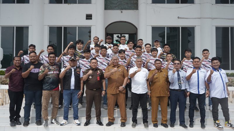 Sekda Asahan Lepas Asahan Futsal Club Bertanding di Liga Futsal Nusantara