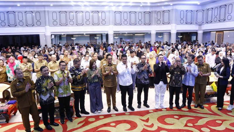 Rico Waas Hadiri Acara Fast Track Youngpreneur Sumut 2025