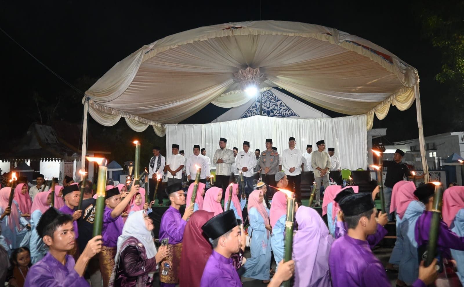 Kapolres Inhu Pimpin Langsung Amankan Pawai Takbir Idul Adha