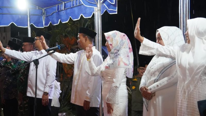Walikota dan Wakil Wali Kota Tanjungbalai Lepas Pawai Takbir Idul Adha 1446 H