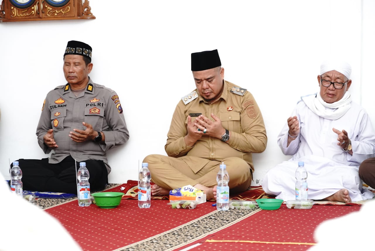 Wakil Bupati Syafrizal Lakukan Doa Bersama Kaum Sufi untuk Kemaslahatan Umat dan Keselamatan Negeri