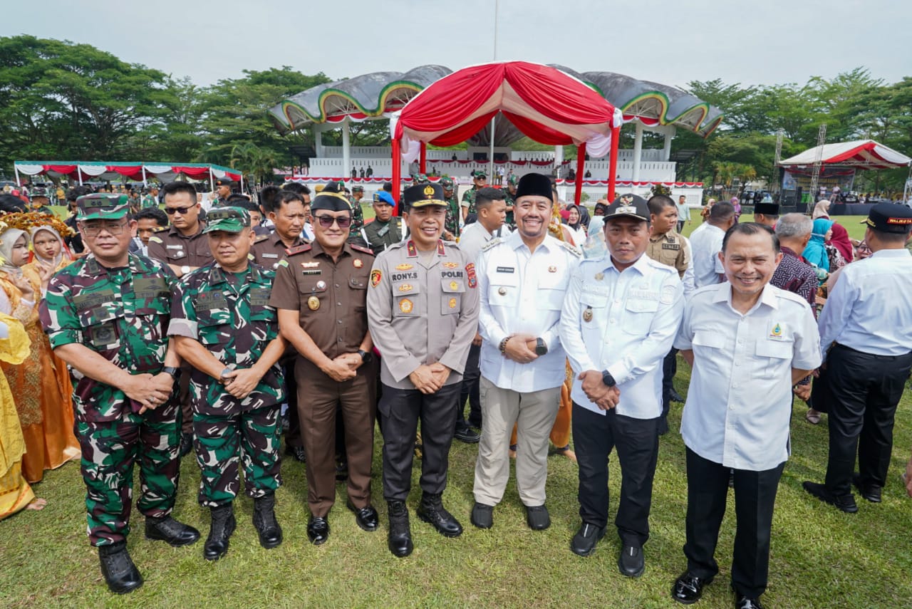 Bupati Baharuddin Siagian Hadiri Penutupan TMMD ke – 124 Tahun 2025