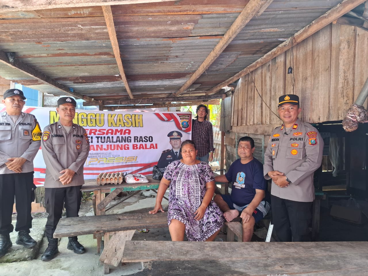 Polres Tanjung Balai Berbagi Berkah Kepada Warga Dalam Kegiatan Minggu Kasih