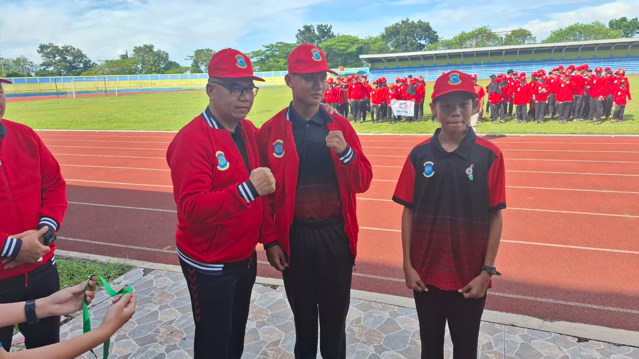 Sekda Pangkalpinang Mie Go Lepas Kontingen Pelajar untuk Kejurda Babel 2025