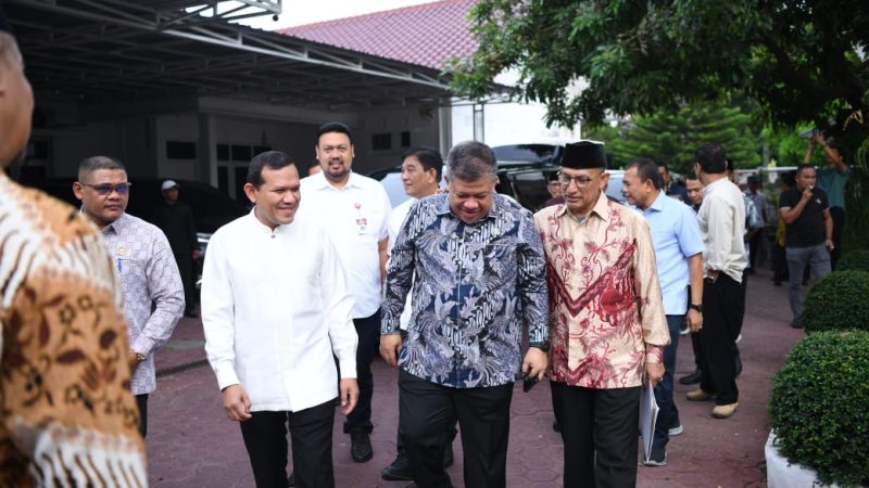 Wagub Aceh Sambut Wamen PKP Fahri Hamzah, Bahas Rumah untuk Kombatan GAM