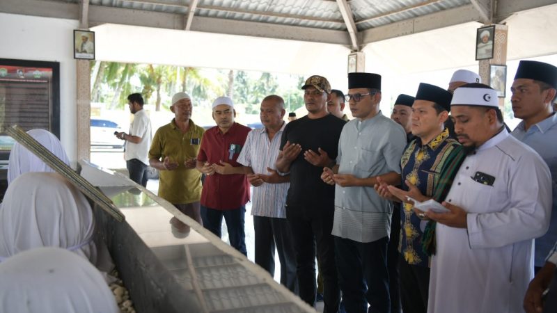 Ziarah Makam Habib Bugak, Wagub Aceh Kenang Jasa Ulama Wakaf Baitul Asyi