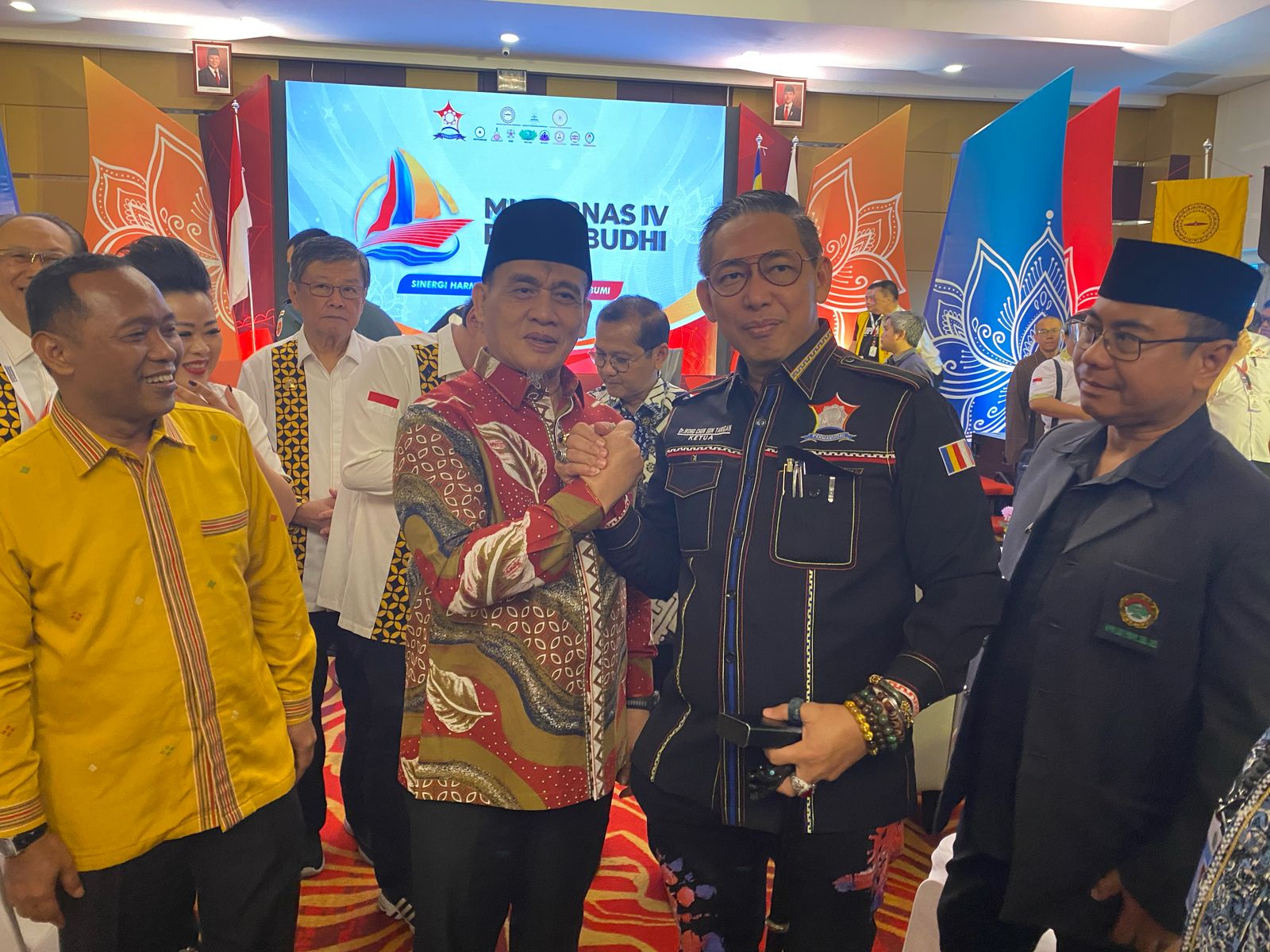 Dibuka Wamenag RI, Ketua Permabudhi Sumut Hadiri Mukernas Permabudhi di Makassar