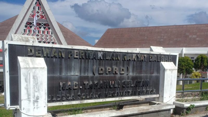 Kejaksaan Agung Diminta Periksa Perjalanan Dinas Sekretariat DPRD Tapsel senilai 8,3 Milyar Tahun 2024
