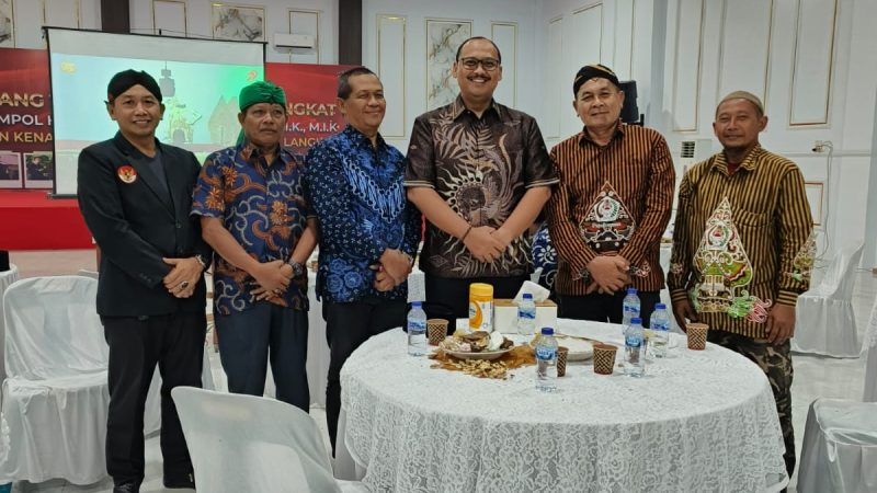 Wujud Kepedulian Melestarikan Budaya Bangsa, Polres Langkat Gelar Nonton Wayang Kulit Bersama Kapolri