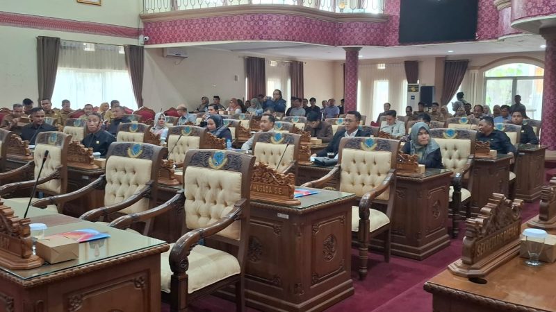 Pj Walikota Pangkalpinang M.Unu . Ibnudin Hadiri Rapat Paripurna Kesembilan Belas Masa Persidangan III Tahun 2025