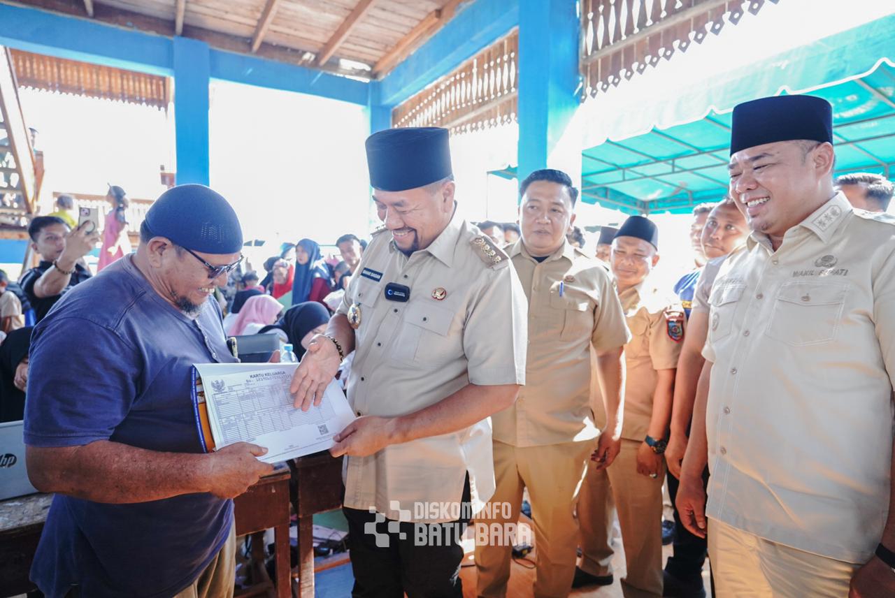 Pastikan Pelayanan Menyentuh Langsung Masyarakat, Bupati Baharuddin Siagian Tinjau Program Berlayar 6