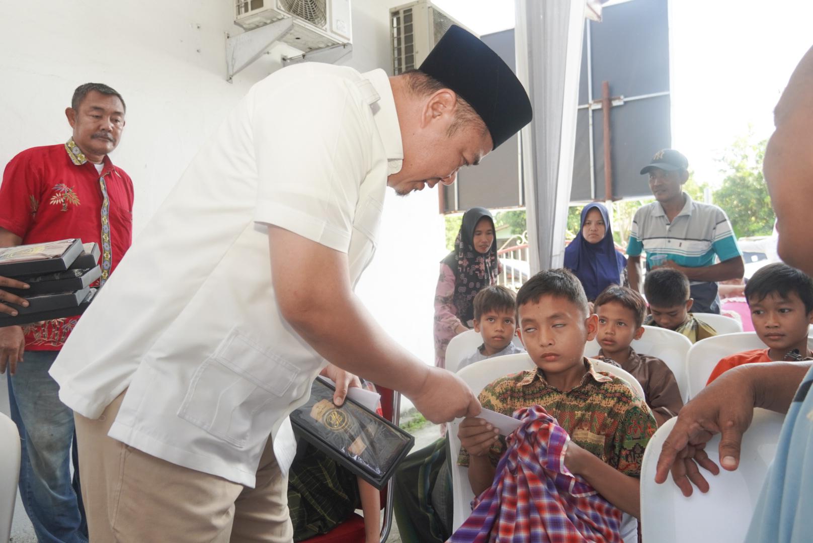 Turut Peringati HUT ke – 17 Tidar, Wakil Bupati Syafrizal Ikuti Rangkaian Kegiatan Amal Sosial
