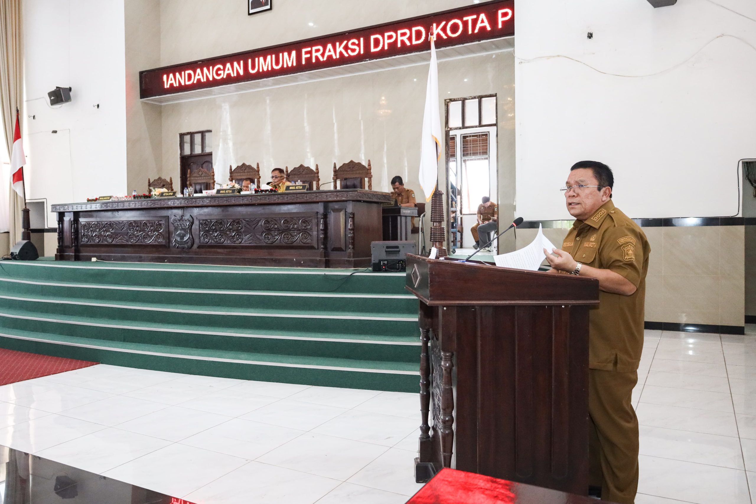 Wali Kota Hadiri Rapat Paripurna Pandangan Umum Fraksi Fraksi DPRD Kota Pematangsiantar Tentang Nota Keuangan dan Pertanggungjawaban Pelaksanaan APBD TA 2024