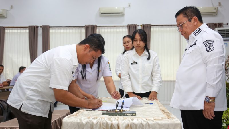 Wali Kota Wesly Silalahi Hadiri Acara Kegiatan Sosialisasi Pelaksanaan Survei Penilaian Integritas (SPI) Tahun 2025 Oleh KPK RI di Lingkungan Pemko Pematangsiantar