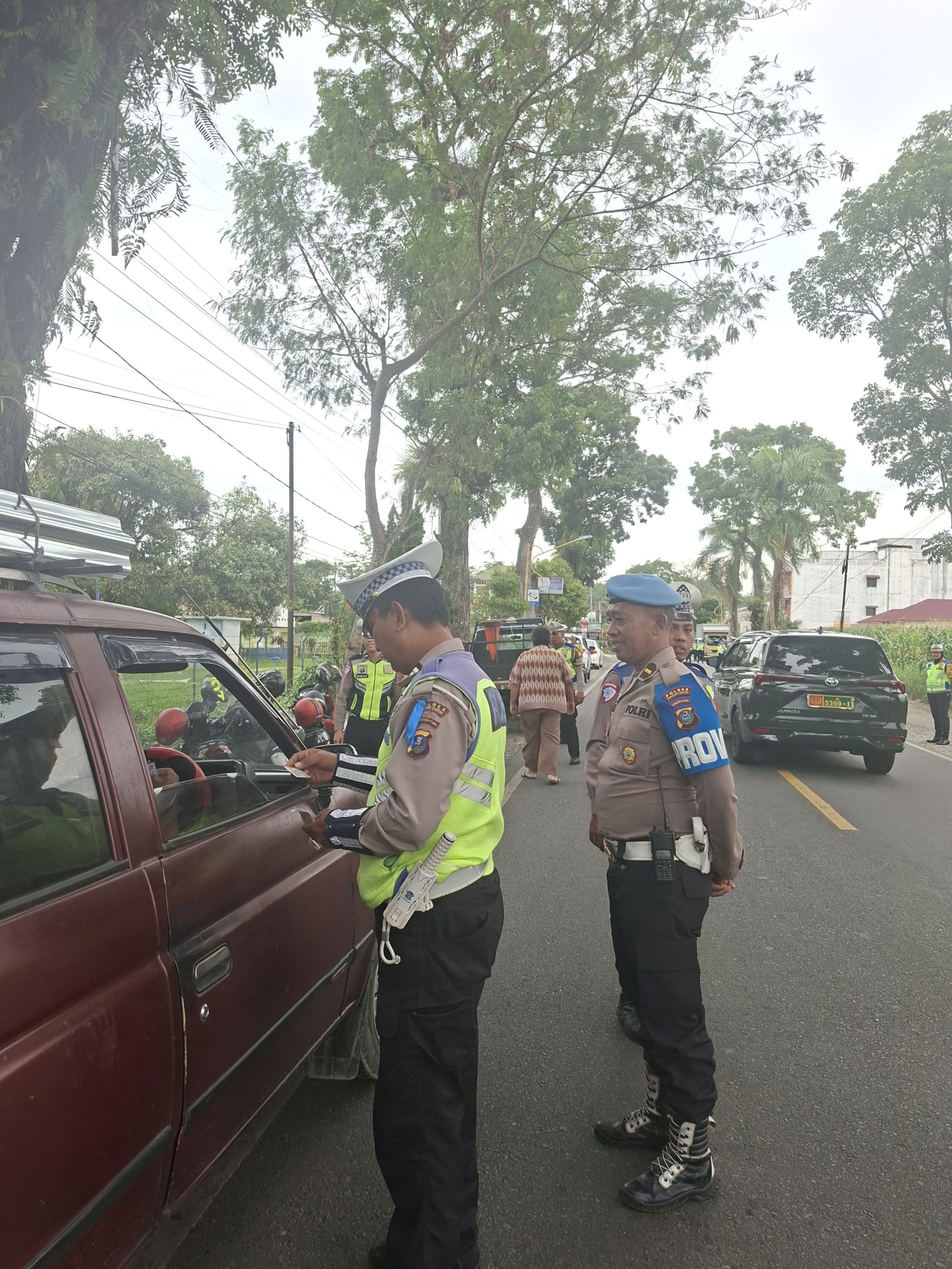Hari Ketiga Ops Patuh Toba 2025, Sat Lantas Polres Pematangsiantar Laksanakan Razia di Jalan Parapat Simpang Dua