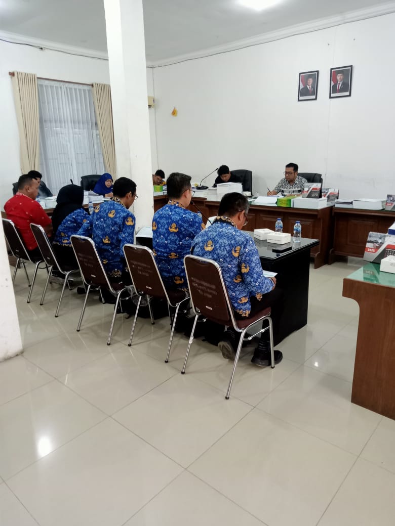 Saat Rapat dengan Komisi II DPRD, Kadis Pendidikan Pematangsiantar Tidak Kuasai Data Hingga Terkesan “Omon Omon”