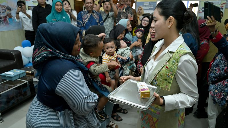 Ketua TP PKK Sumut Kahiyang Ayu Tinjau Pemberian MBG di Medan Amplas