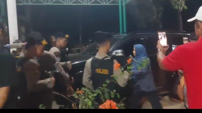 KPK Geledah Rumah Diduga Milik Kadis PUPR Madina