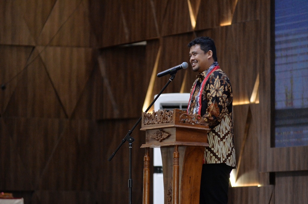 Festival Kemudahan dan Perlindungan Usaha Mikro, Gubernur Bobby Nasution Beri Hadiah Gratis Cicilan Kredit Setahun untuk UMKM