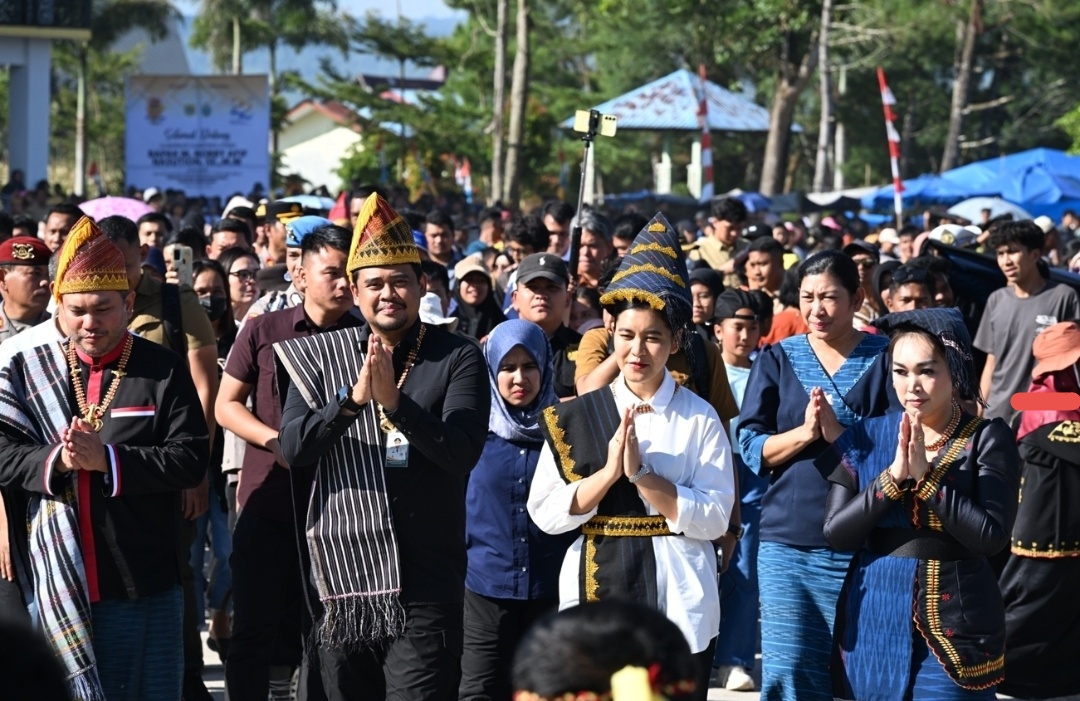 Sahuti Aspirasi Masyarakat Pakpak Bharat, Bobby Nasution akan Bangun Infrastruktur hingga Bantu Pedagang Kecil