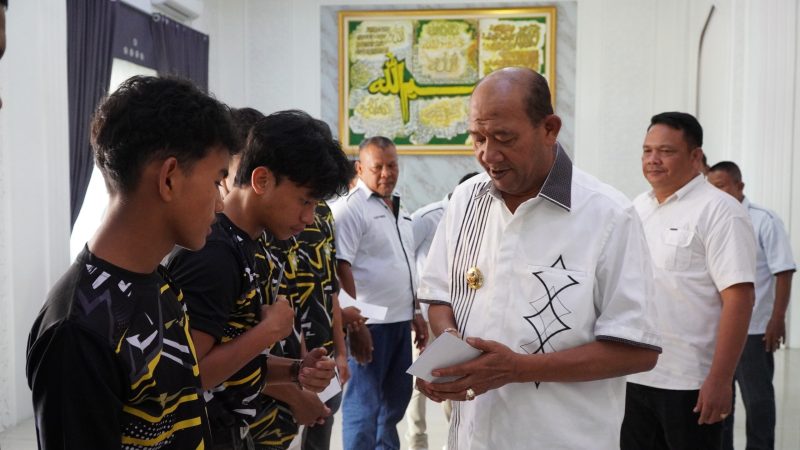 Syah Afandin Lepas Atlet Pertina Langkat ke Kejurda Sumut: Bawa Nama Daerah, Ukir Prestasi