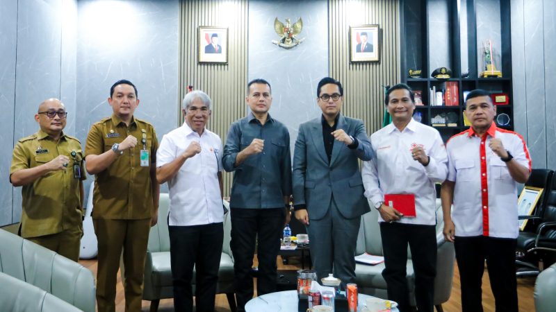 Bantu Pemerintah Di Bidang Sosial dan Kemanusiaan, Rico Waas Terima Audiensi Ketua PMI Kota Medan