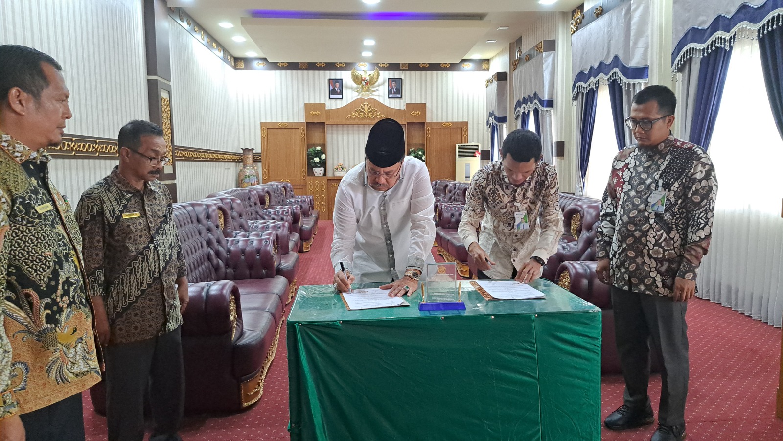 BPJS Ketenagakerjaan Lindungi 2.000 Petani Sawit di Nagan Raya