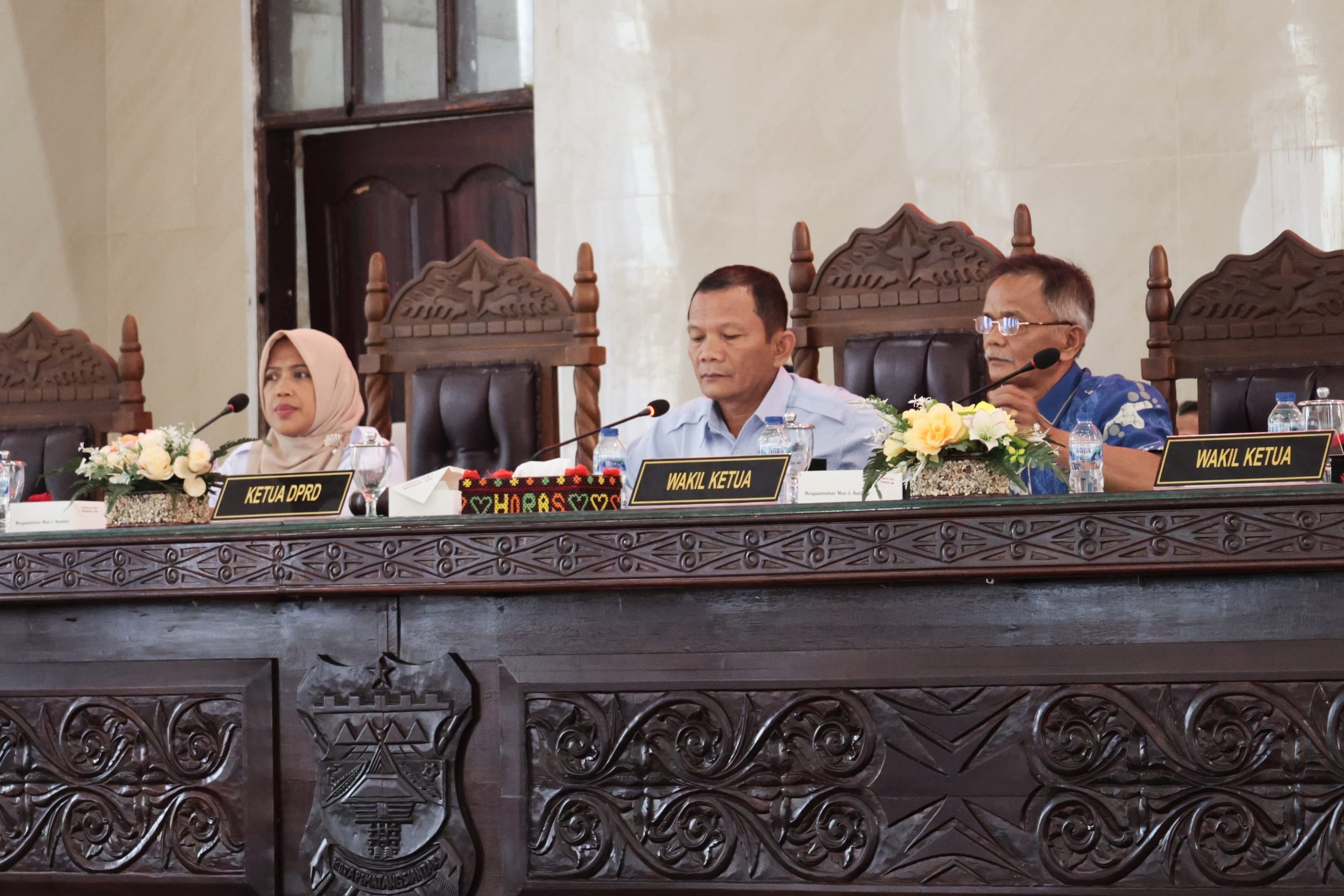 Wali Kota Pematangsiantar Diwakili Wakil Wali Kota Herlina Hadiri Rapat Paripurna Pemandangan Umum Fraksi tentang RPJMD Tahun 2025-2029