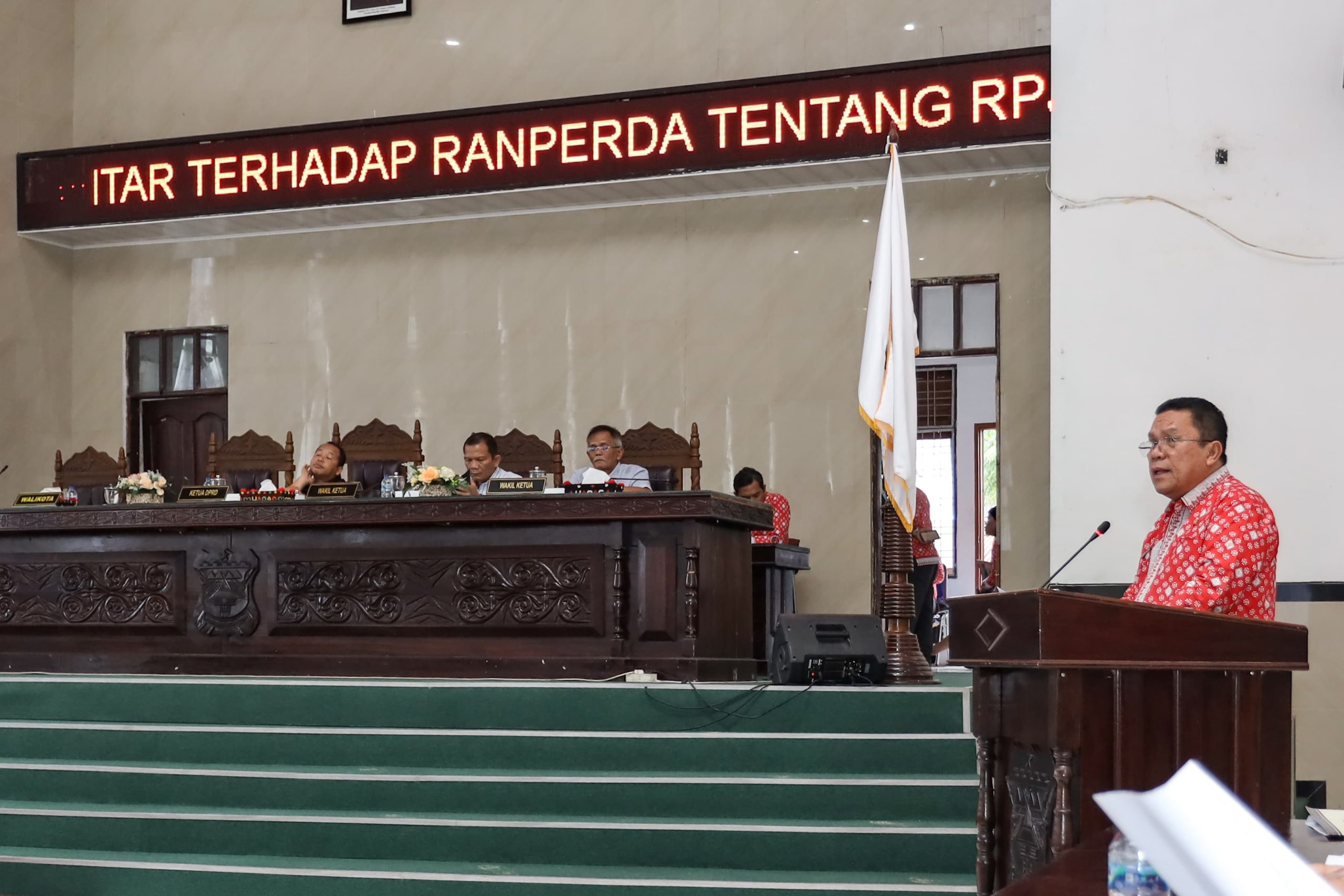 Wali Kota Sampaikan Nota Jawaban atas Pemandangan Umum Ranperda Fraksi-fraksi DPRD Tentang RPJMD Kota Pematangsiantar Tahun 2025-2029