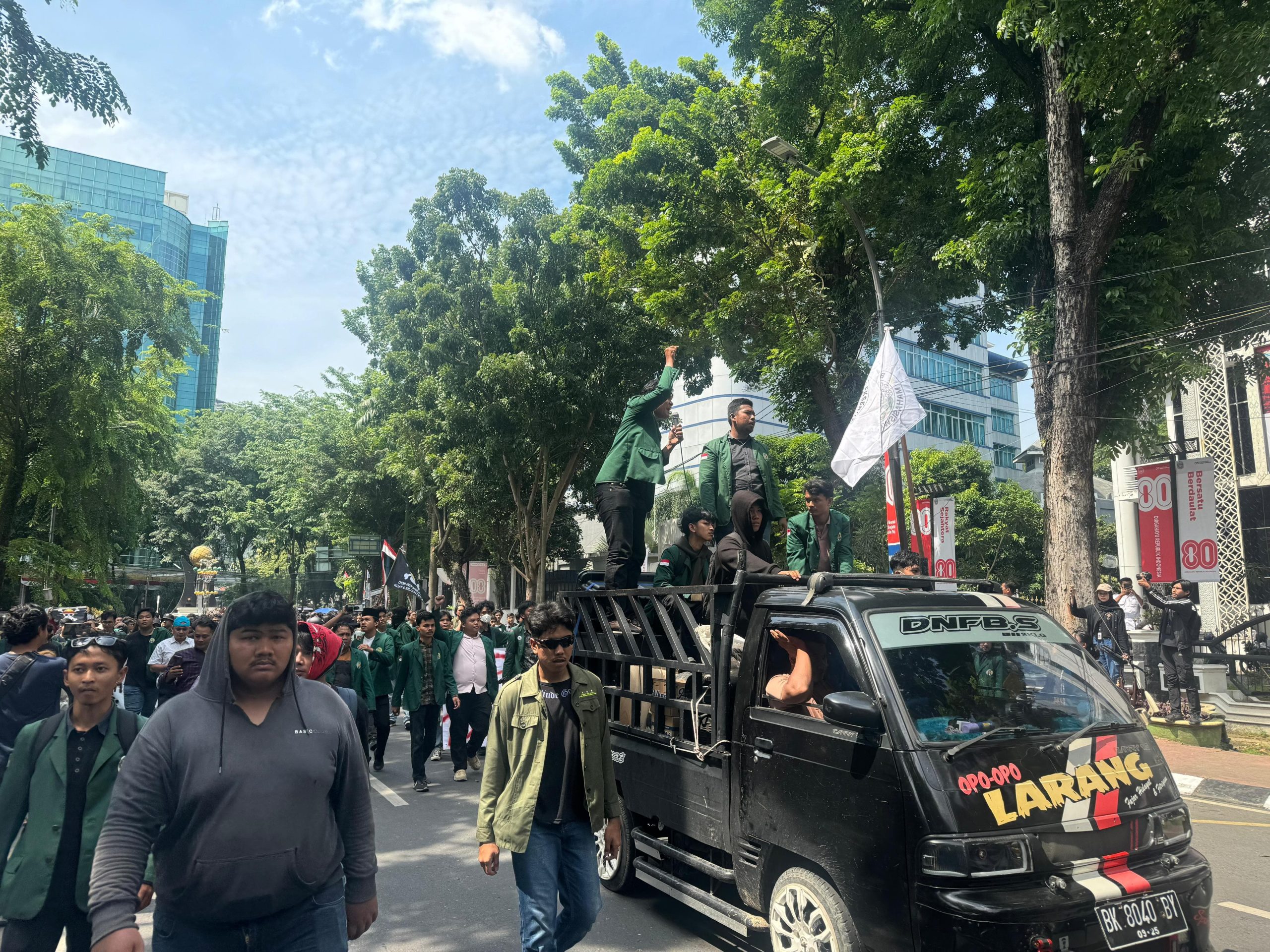 Polda Sumut Bertindak Tegas dan Humanis, 39 Orang Telah Diamankan Selesai Ricuh Aksi Unras