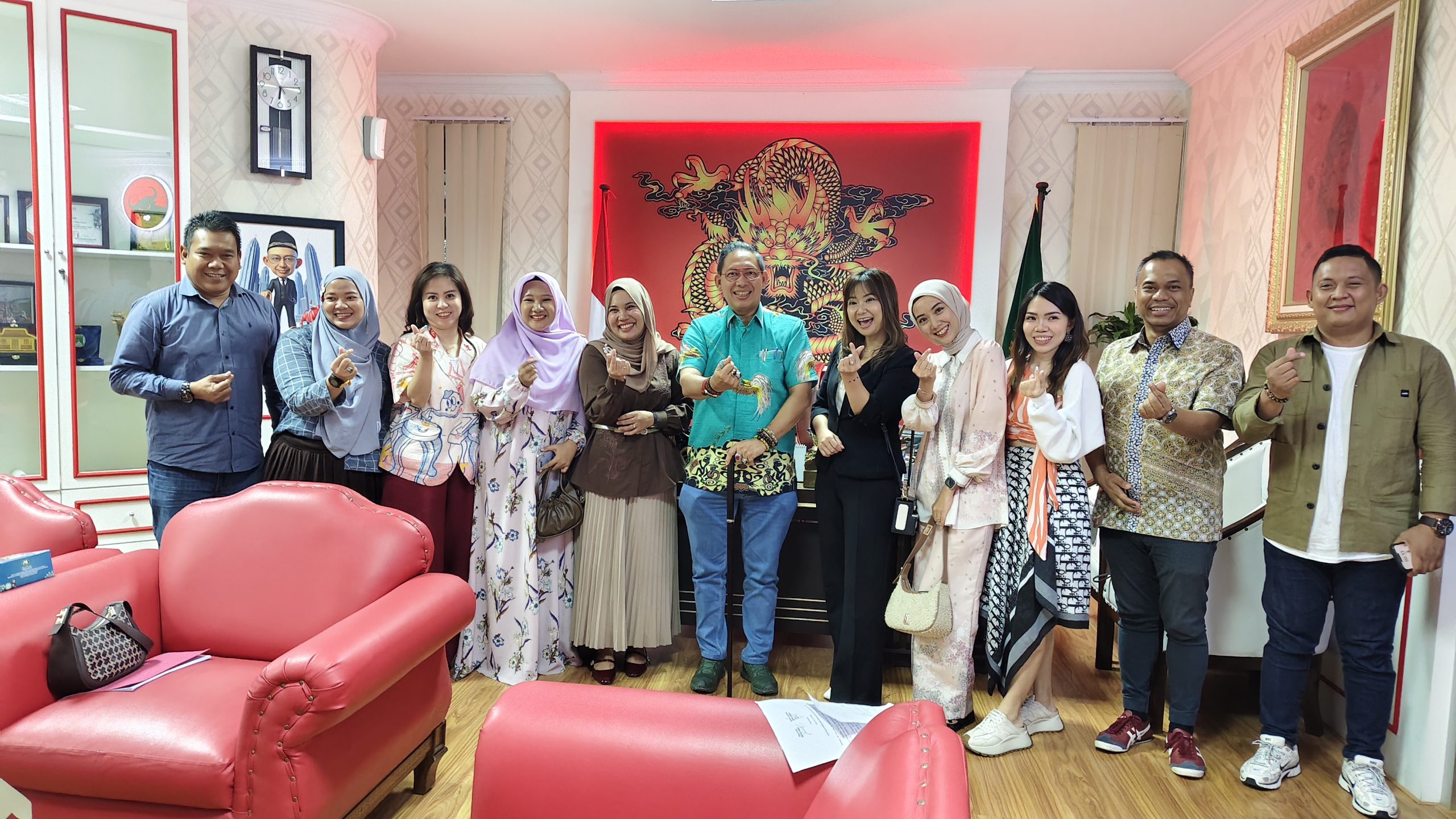 Ketua DPRD Medan Terima Kunjungan Komunitas Konten Kreator, Dukung Kolaborasi Positif