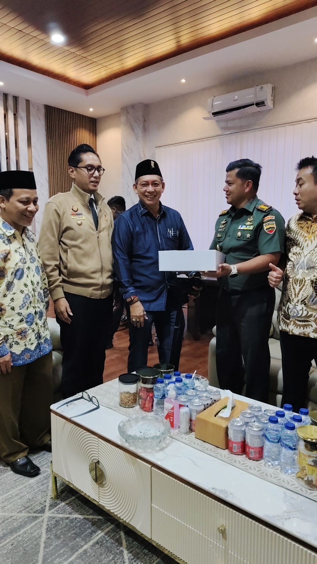 HUT ke-46 Dandim 0201/Medan, Ketua DPRD & Wali Kota Medan Beri Kejutan Istimewa