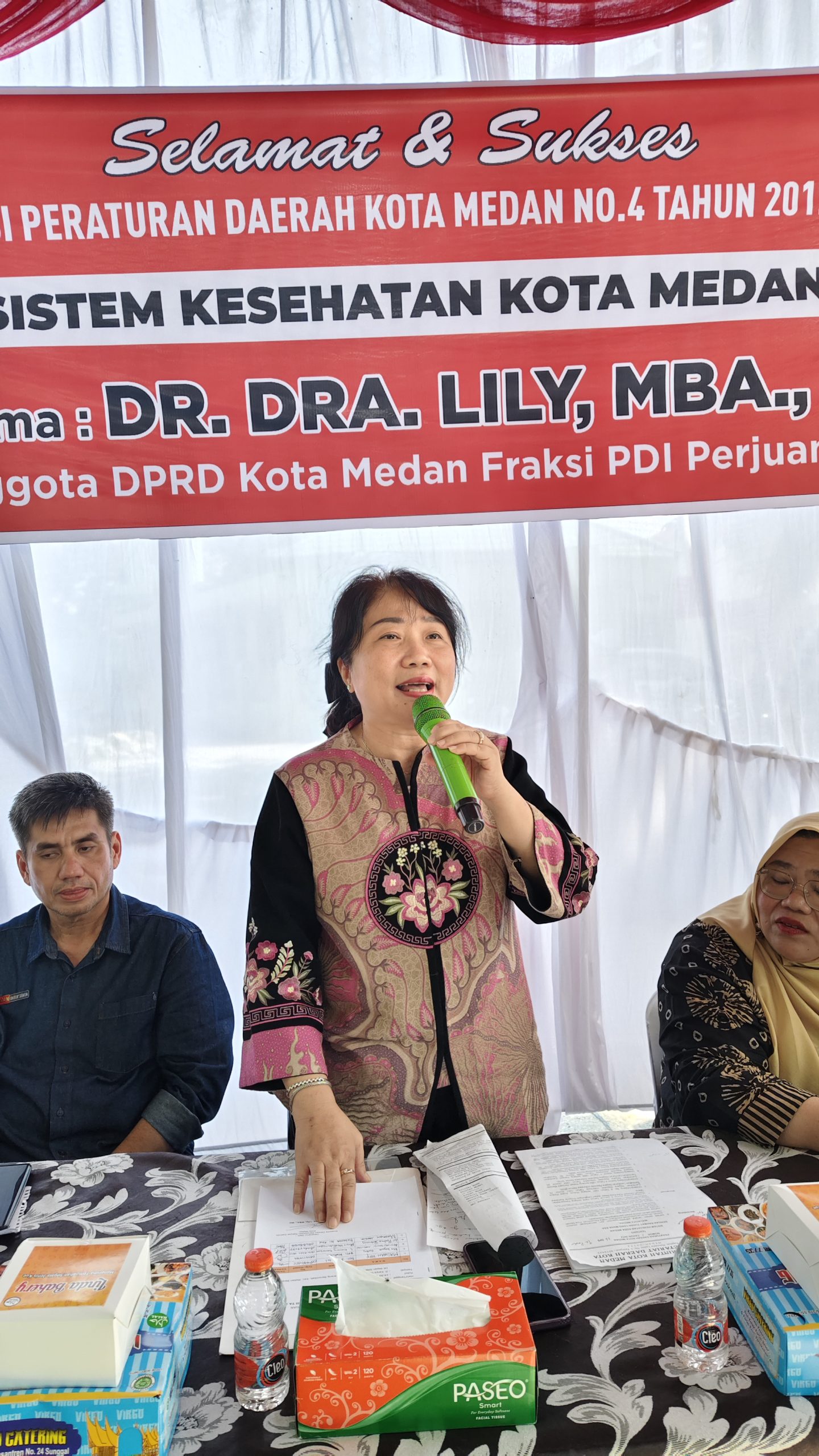 Ajak Masyarakat Menjaga Kesehatan, DR. Lily MBA., MH Laksanakan Sosperda Tentang Sistem Kesehatan Kota Medan