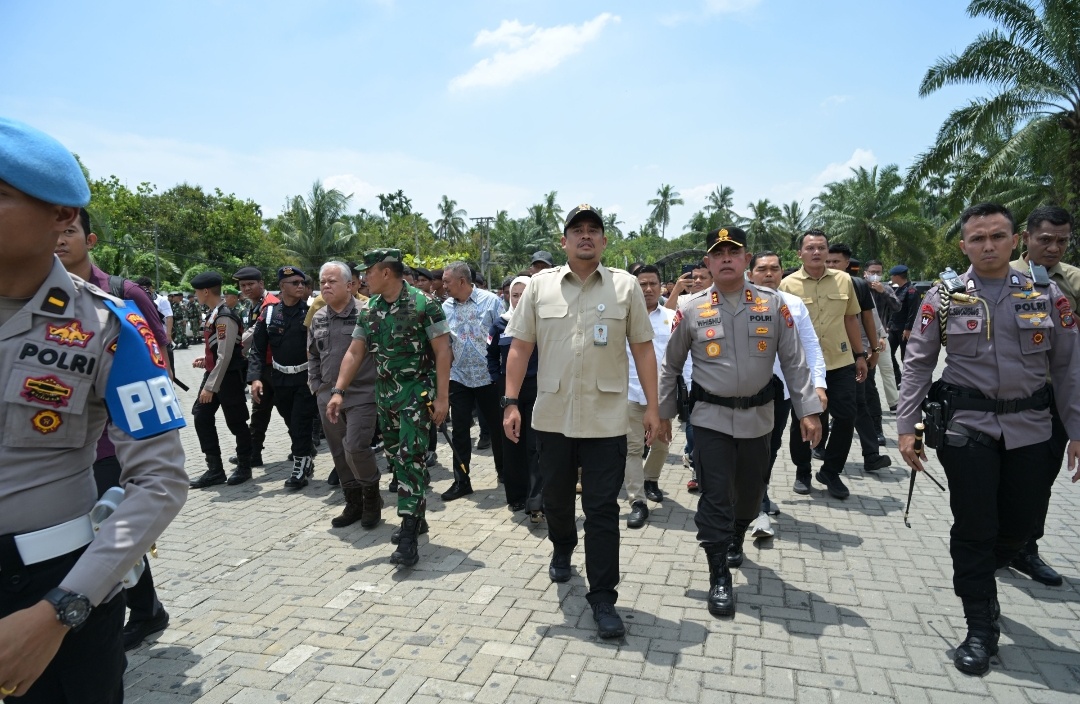Gubernur Sumut Bobby Nasution Bersama Forkopimda  Pimpin Pembongkaran Diskotek Sarang Narkoba