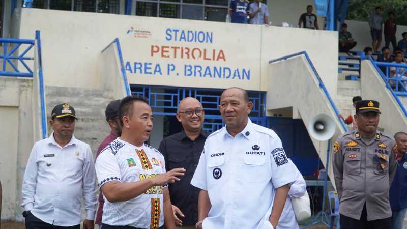 Bupati Syah Afandin Tinjau Semangat Atlet PORKAB Langkat 2025
