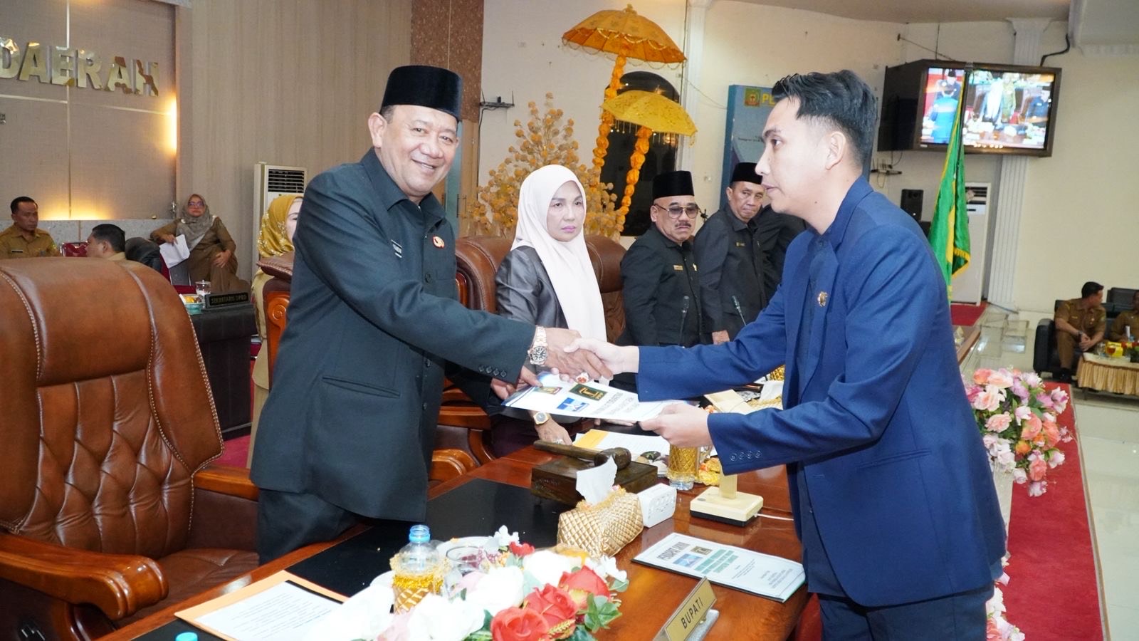 Bupati Langkat Hadiri Pengesahan P-APBD 2025, Tekankan Efisiensi Anggaran