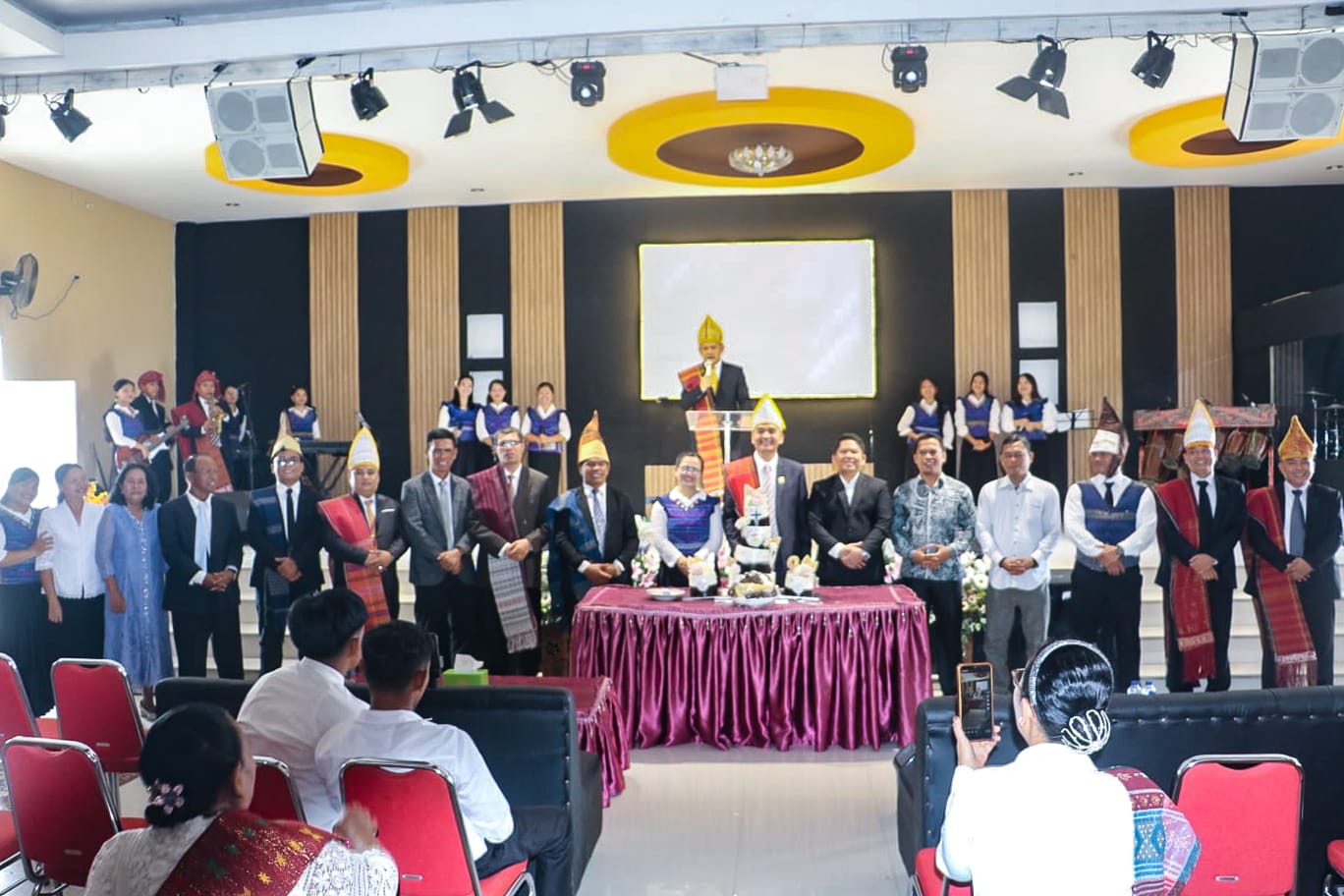 Wesly Berharap GBI Gedung Putih Semakin Bertumbuh dalam Pelayanan dan Kokoh dalam Iman