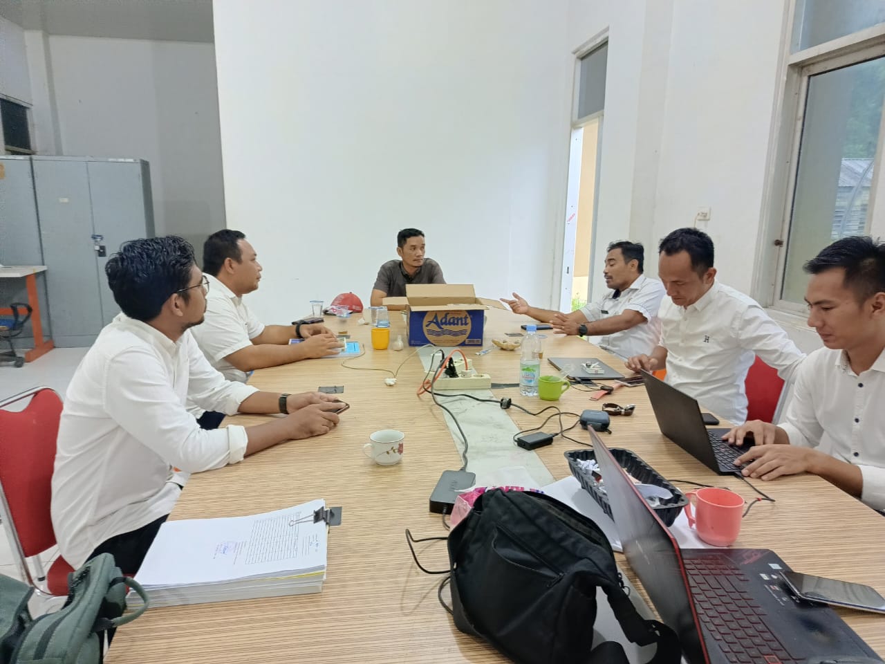 Diduga Fitnah Dinas PUPR, KSM dan Kades Padang Unoi. Praktisi Hukum: Bisa Terjerat KUHP hingga UU ITE