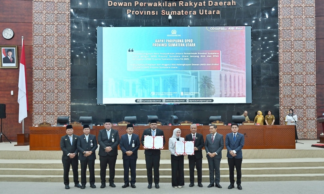 Gubernur Sumut Bobby Nasution Teken Nota Kesepakatan KUA-PPAS APBD Perubahan 2025 Bersama DPRD