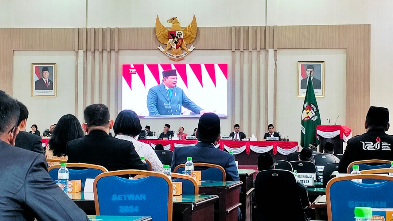 Jelang HUT Ke-80 Kemerdekaan RI Tahun 2025, Bupati Simalungun Bersama Wakil Bupati dan Forkopimda Dengarkan Pidato Kenegaraan Presiden RI