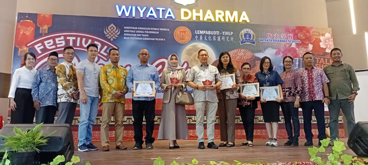 Ketua DPRD Medan Hadiri Festival Moon Cake di Perguruan Wiyata Dharma