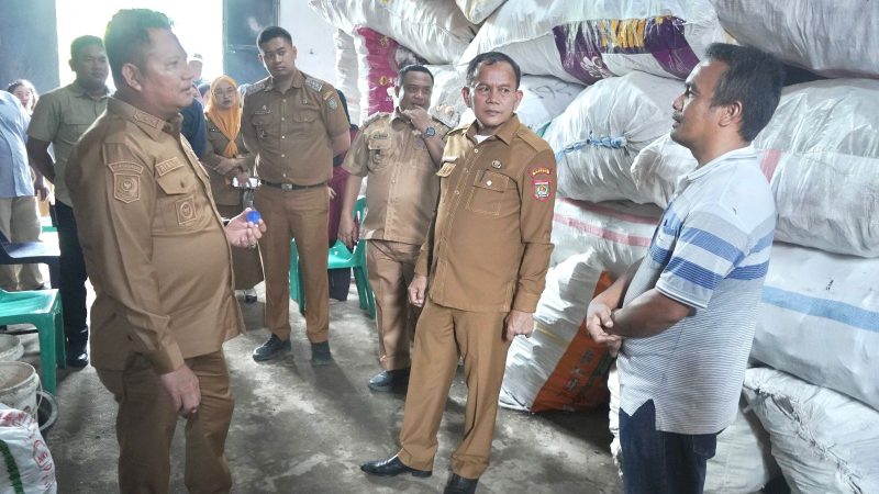 Pemkab Asahan Perkuat Industri Lokal Lewat Bantuan Sarana dan Prasarana