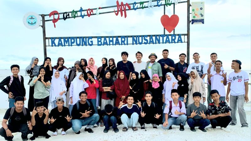 Pantai Merdeka Bagan Kuala Jadi Program Project Class SMKS IT Aisyiyah Sumut