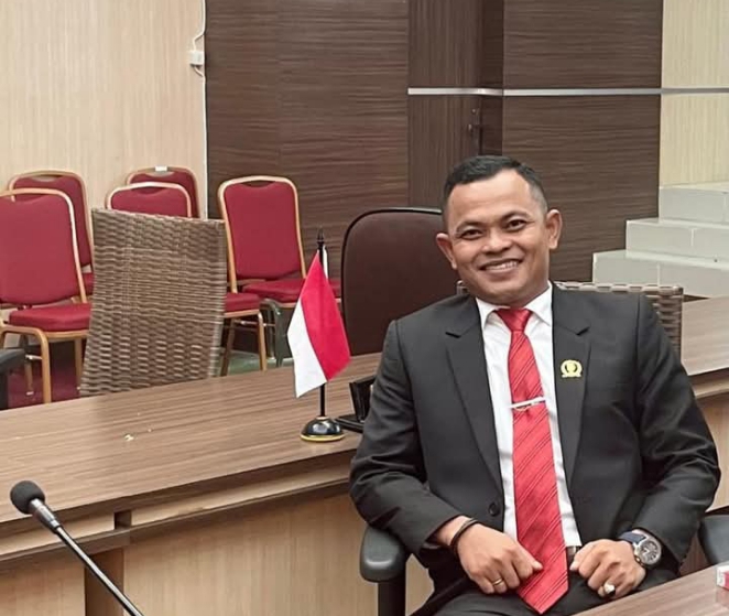 Aksi Minum Tuak Viral, Anggota DPRK Gerindra Kecam Karyawan PT Laot Bangko: “Tidak Menghargai Syariat Islam