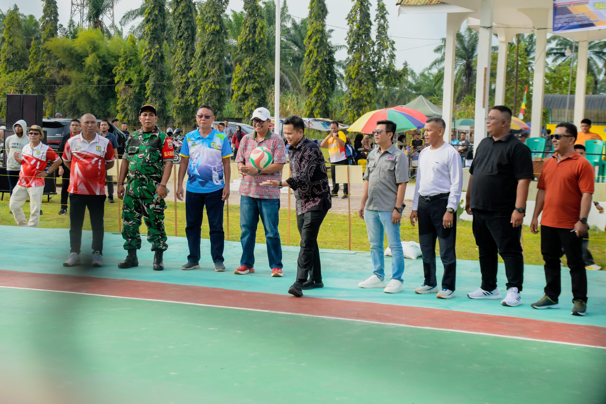 Turnamen Bola Voli Piala Bupati dan Wabup Sergai Dibuka, Adlin Tambunan : Semoga Banyak Terjaring Atlet Baru