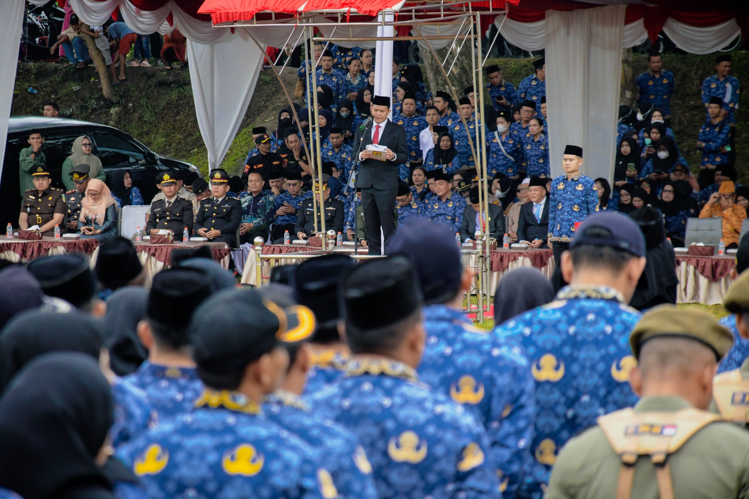 Peringati Hari Pahlawan, Wabup Adlin Ajak Generasi Muda Jaga Nilai Nasionalisme di Era Digitalisasi