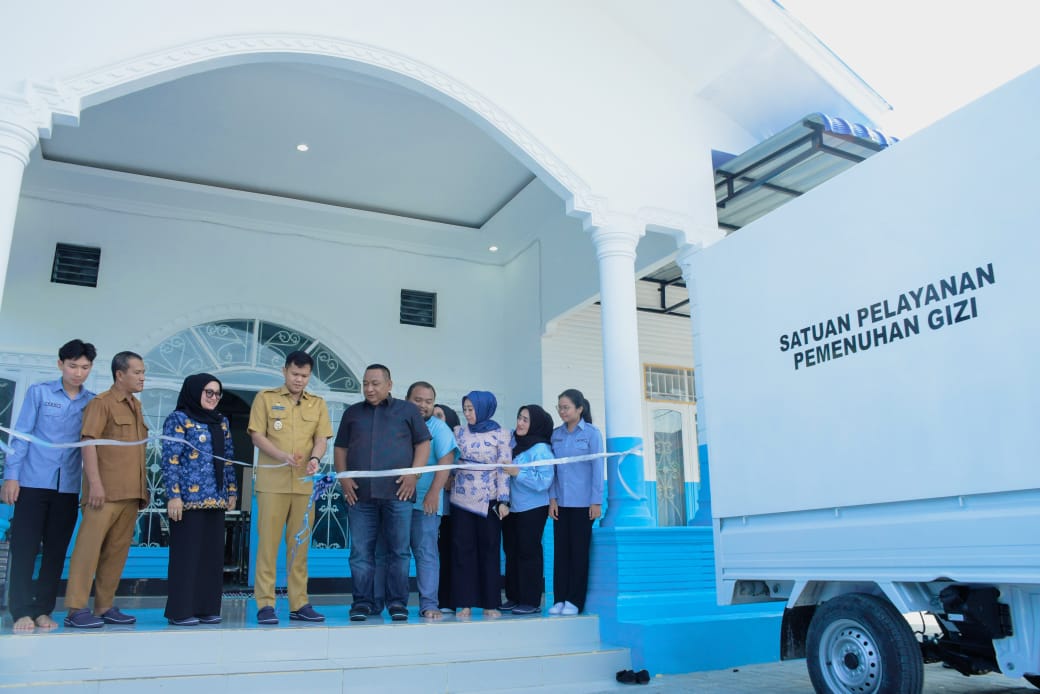 Resmikan SPPG Desa Nagur, Wabup Adlin Tambunan : Pengawasan Gizi dan Kebersihan Harus Dijaga