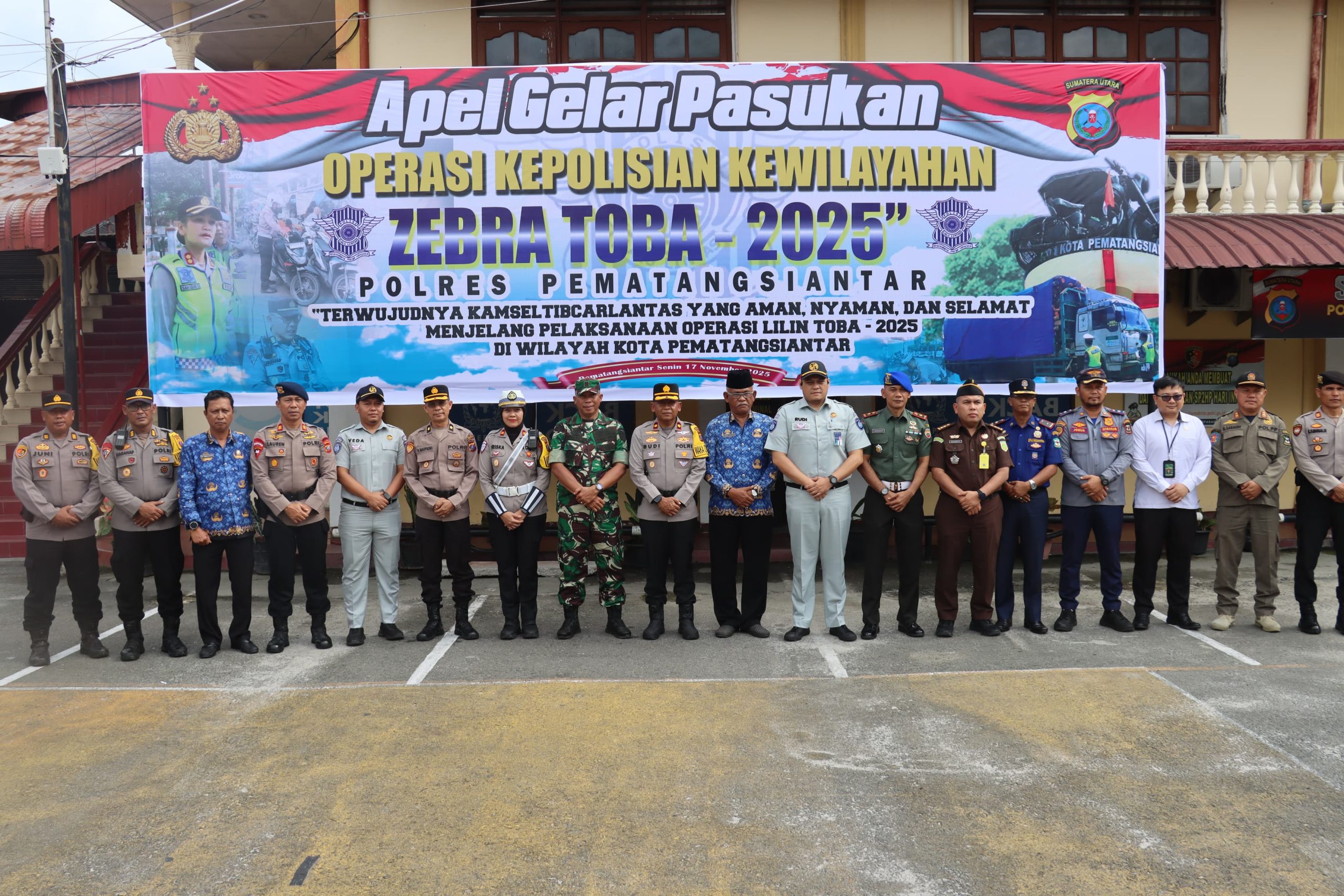 Polres Pematangsiantar Apel Gelar Pasukan Tanda Dimulainya Operasi Zebra Toba 2025